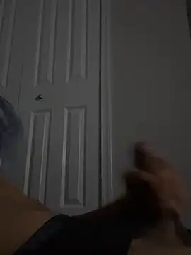 youngbusy online show from February 20, 2025, 1:57 am