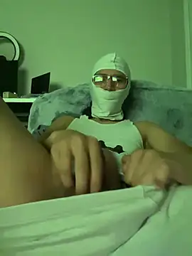 youngbusy online show from March 6, 2025, 3:57 am