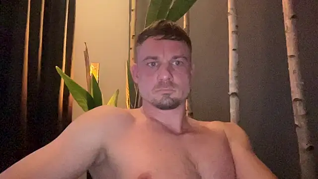 Hagener985 online show from February 9, 2026, 4:44 pm