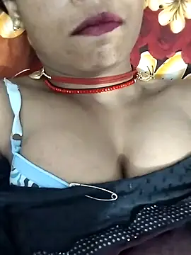 Snapshot of MEENA_ROY chatting on March 6, 2025, 3:24 pm MEENA ROY online show from March 6, 2025, 3:24 pm