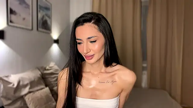 Snapshot of alissadreams chatting on November 11, 2025, 5:24 pm alissadreams online show from November 11, 2025, 5:24 pm