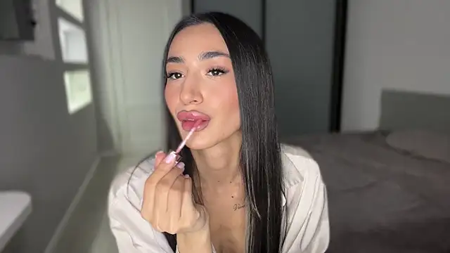 Snapshot of alissadreams chatting on November 18, 2025, 4:22 pm alissadreams online show from November 18, 2025, 4:22 pm