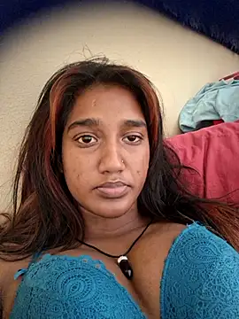 indianpink lips online show from February 18, 2026, 11:17 am