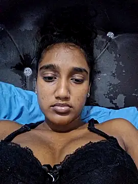 indianpink lips online show from March 29, 2026, 3:45 pm