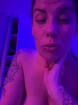 Lar0uch online show from February 22, 2025, 8:40 am