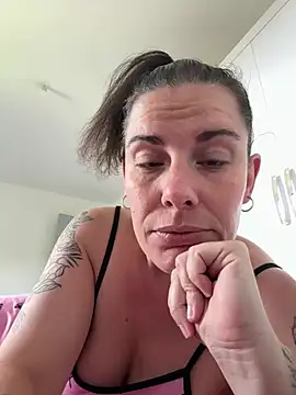 Lar0uch online show from March 20, 2025, 6:08 am