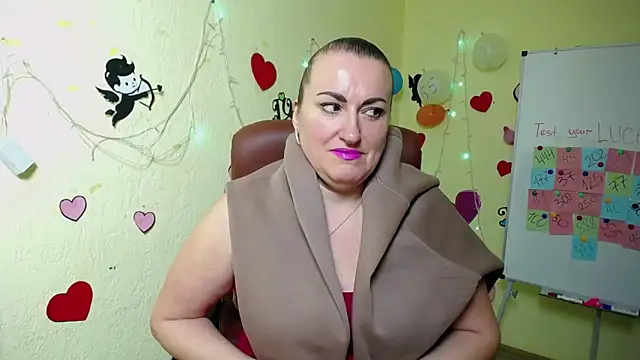 DianaMGG online show from February 27, 2025, 6:07 am