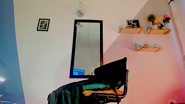 Aria fitness online show from January 5, 2026, 5:27 pm