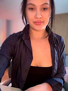 YoungHotMilf97 online show from February 6, 2026, 8:40 am