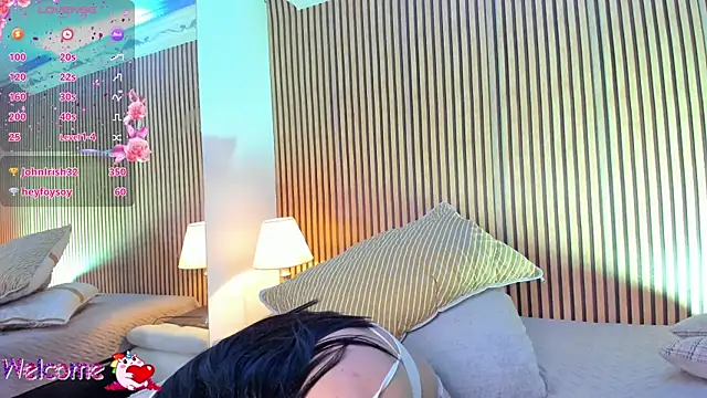 Snapshot of MichelleOwens chatting on February 25, 2025, 11:11 pm MichelleOwens online show from February 25, 2025, 11:11 pm