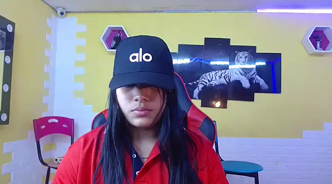 Snapshot of melany_rouse18 chatting on February 21, 2025, 1:55 am melany rouse18 online show from February 21, 2025, 1:55 am