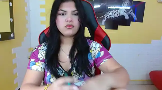 Snapshot of melany_rouse18 chatting on March 5, 2025, 4:57 pm melany rouse18 online show from March 5, 2025, 4:57 pm