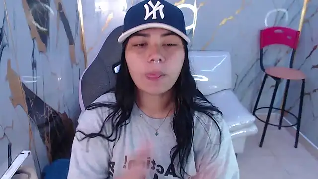 Snapshot of melany_rouse18 chatting on September 20, 2025, 1:12 pm melany rouse18 online show from September 20, 2025, 1:12 pm