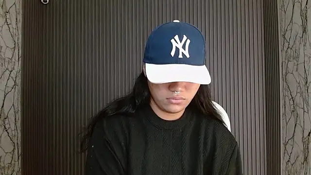 Snapshot of melany_rouse18 chatting on September 23, 2025, 3:04 pm melany rouse18 online show from September 23, 2025, 3:04 pm