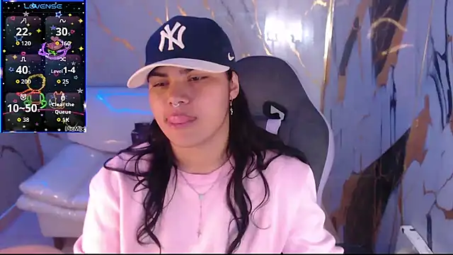 Snapshot of melany_rouse18 chatting on October 15, 2025, 11:54 am melany rouse18 online show from October 15, 2025, 11:54 am