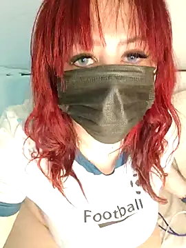 Loly2025 online show from November 13, 2025, 12:20 am