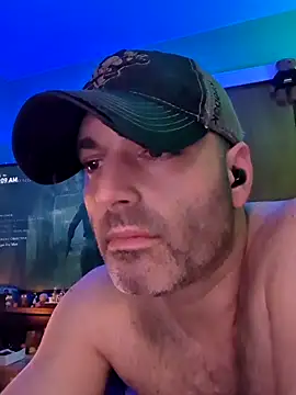 Novabear6996 online show from May 13, 2026, 6:11 am