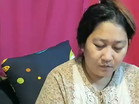 hotchubby88 online show from February 17, 2025, 12:10 am