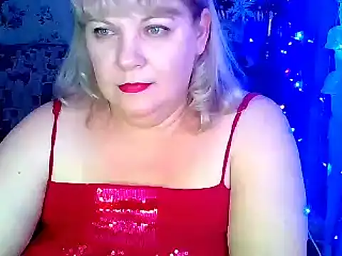 FlowerButterf online show from December 25, 2024, 8:07 pm