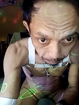 Snapshot of Tolayerfly69 chatting on March 22, 2025, 10:04 pm Tolayerfly69 online show from March 22, 2025, 10:04 pm