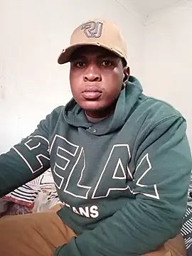 bosszonke123 online show from May 7, 2026, 3:06 pm