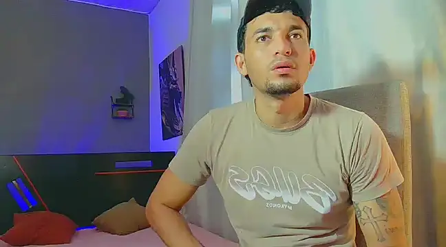 Reina paola online show from March 17, 2025, 2:01 pm