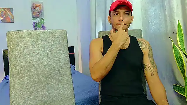 Reina paola online show from September 18, 2025, 2:41 pm