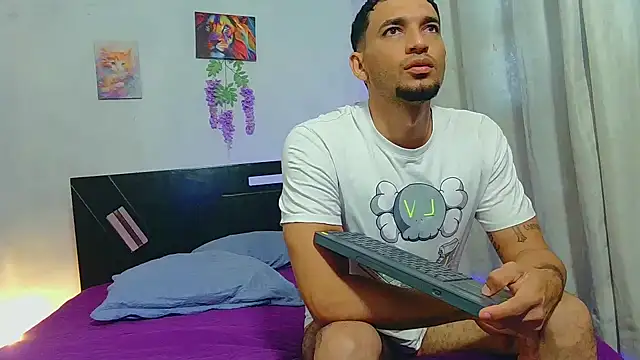 Reina paola online show from October 28, 2025, 2:20 pm