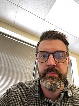 plaintreebull online show from February 17, 2026, 6:25 pm