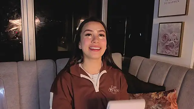 Ivanna West online show from November 7, 2025, 10:15 am