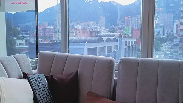 Snapshot of Ivanna_West chatting on February 2, 2026, 12:26 pm Ivanna West online show from February 2, 2026, 12:26 pm