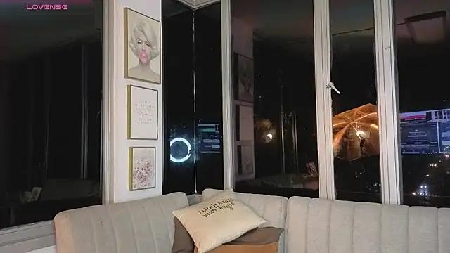 Snapshot of Ivanna_West chatting on February 3, 2026, 10:20 am Ivanna West online show from February 3, 2026, 10:20 am