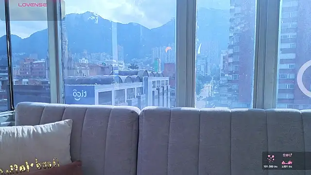 Snapshot of Ivanna_West chatting on February 8, 2026, 1:25 pm Ivanna West online show from February 8, 2026, 1:25 pm