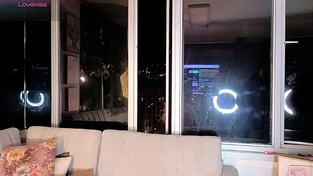 Snapshot of Ivanna_West chatting on February 10, 2026, 9:46 am Ivanna West online show from February 10, 2026, 9:46 am