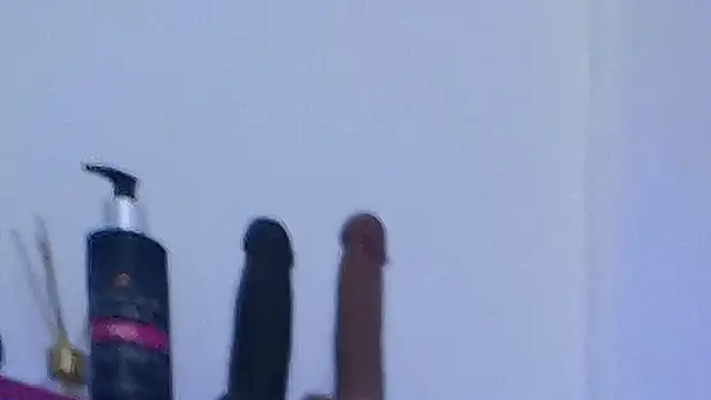 Double R12 online show from March 7, 2025, 5:18 am