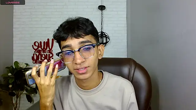 Martin Linares online show from February 25, 2025, 1:39 pm