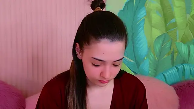 Snapshot of Alice_Deleon chatting on May 9, 2026, 10:42 am Alice Deleon online show from May 9, 2026, 10:42 am