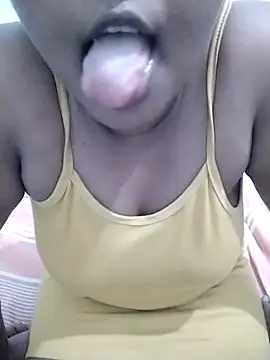 SLbeaty online show from March 28, 2026, 5:34 pm