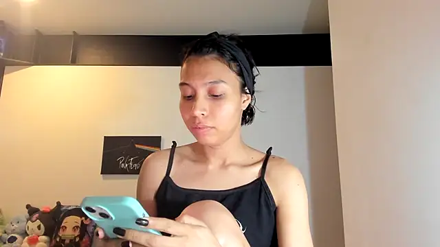 sweet Amy0 online show from September 23, 2025, 3:42 am