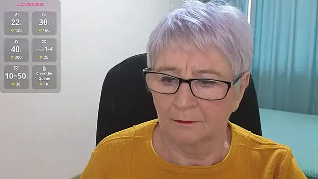 Snapshot of Sandra_Snowflake chatting on November 22, 2025, 11:53 am Sandra Snowflake online show from November 22, 2025, 11:53 am