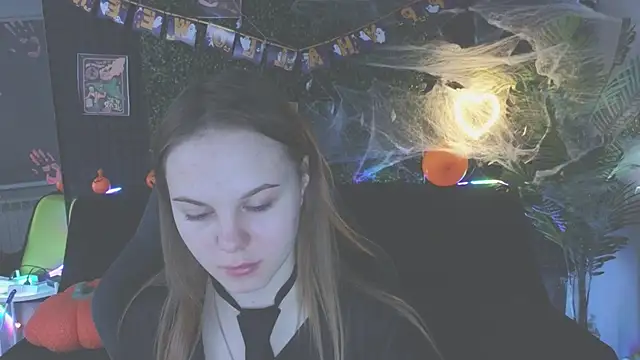 Dyna bae online show from October 20, 2025, 2:01 am