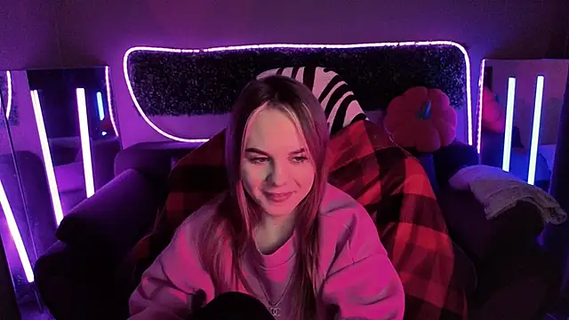 Dyna bae online show from November 23, 2025, 4:29 pm