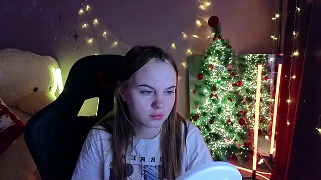 Dyna bae online show from December 2, 2025, 2:17 am