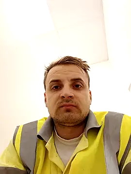 Eusuntnoulgigolo online show from September 25, 2025, 6:28 am