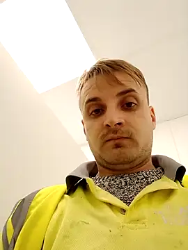 Eusuntnoulgigolo online show from October 2, 2025, 6:42 am