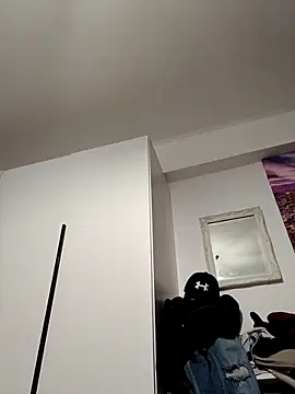 Snapshot of Eusuntnoulgigolo chatting on December 14, 2025, 1:16 pm Eusuntnoulgigolo online show from December 14, 2025, 1:16 pm