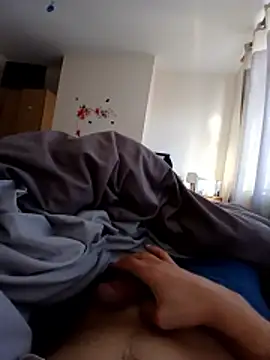 Snapshot of Eusuntnoulgigolo chatting on January 16, 2026, 9:46 am Eusuntnoulgigolo online show from January 16, 2026, 9:46 am