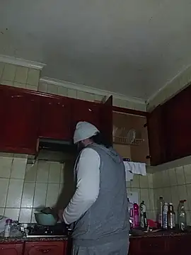 serpensy online show from December 15, 2025, 8:24 pm