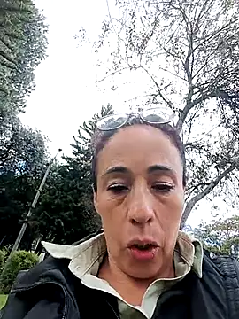 Coeur de luxure online show from November 28, 2025, 3:25 pm