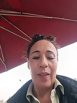 Coeur de luxure online show from July 4, 2026, 1:39 pm
